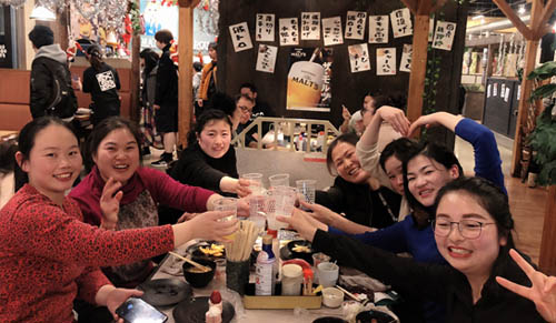 具有對(duì)外出國(guó)勞務(wù)經(jīng)營(yíng)資質(zhì)的正規(guī)外派勞務(wù)機(jī)構(gòu)